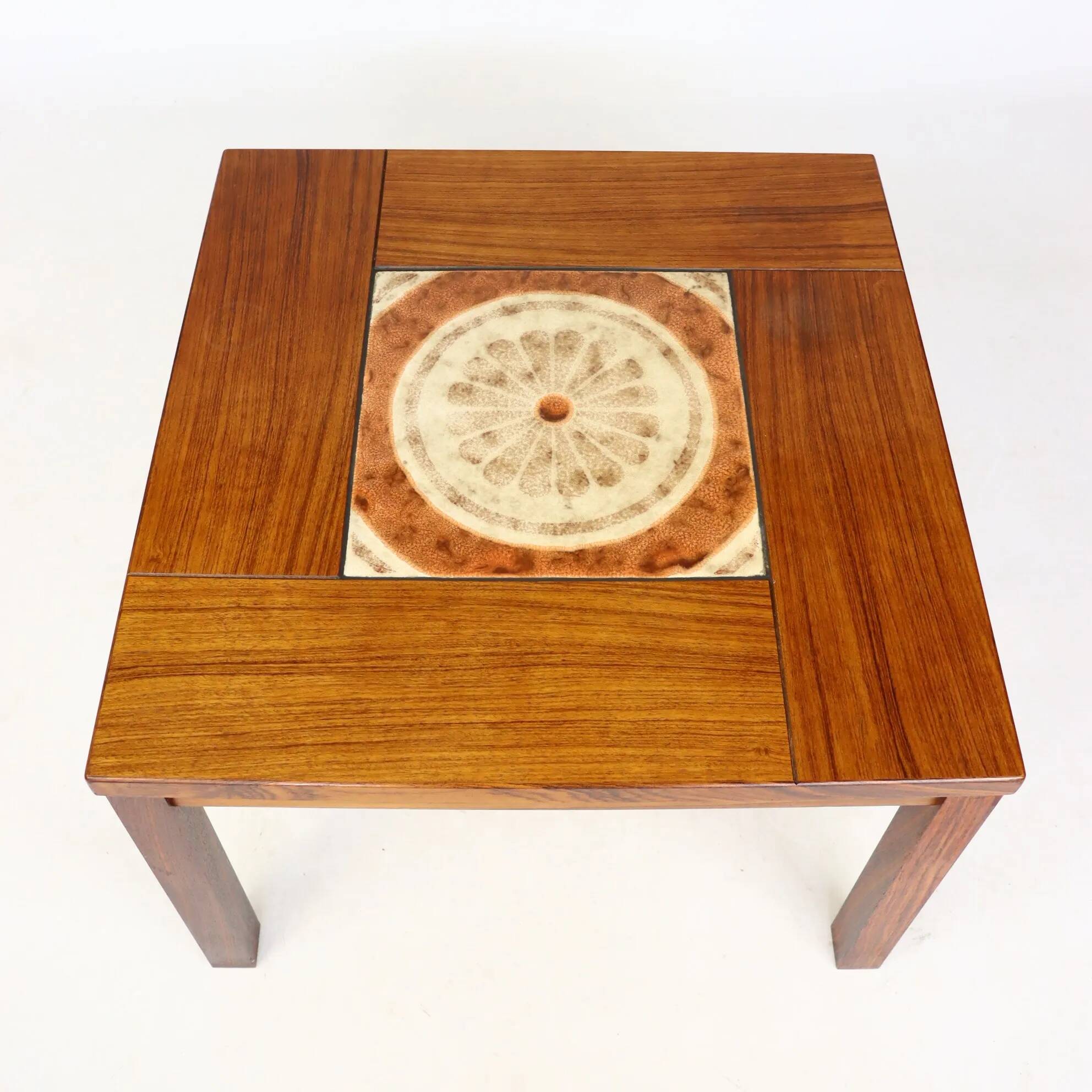 Table basse en palissandre et céramique