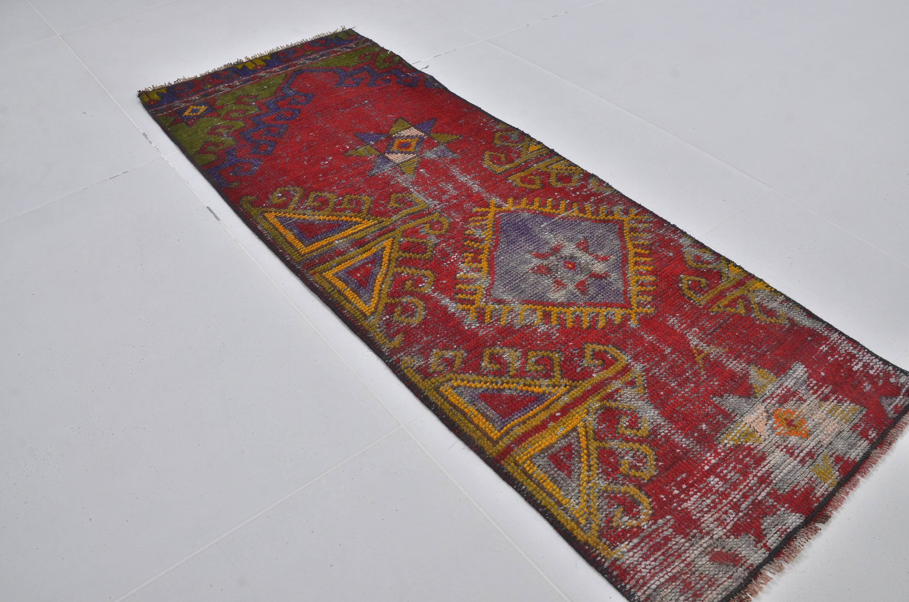 Small Antique Vintage Carpet sku 3983