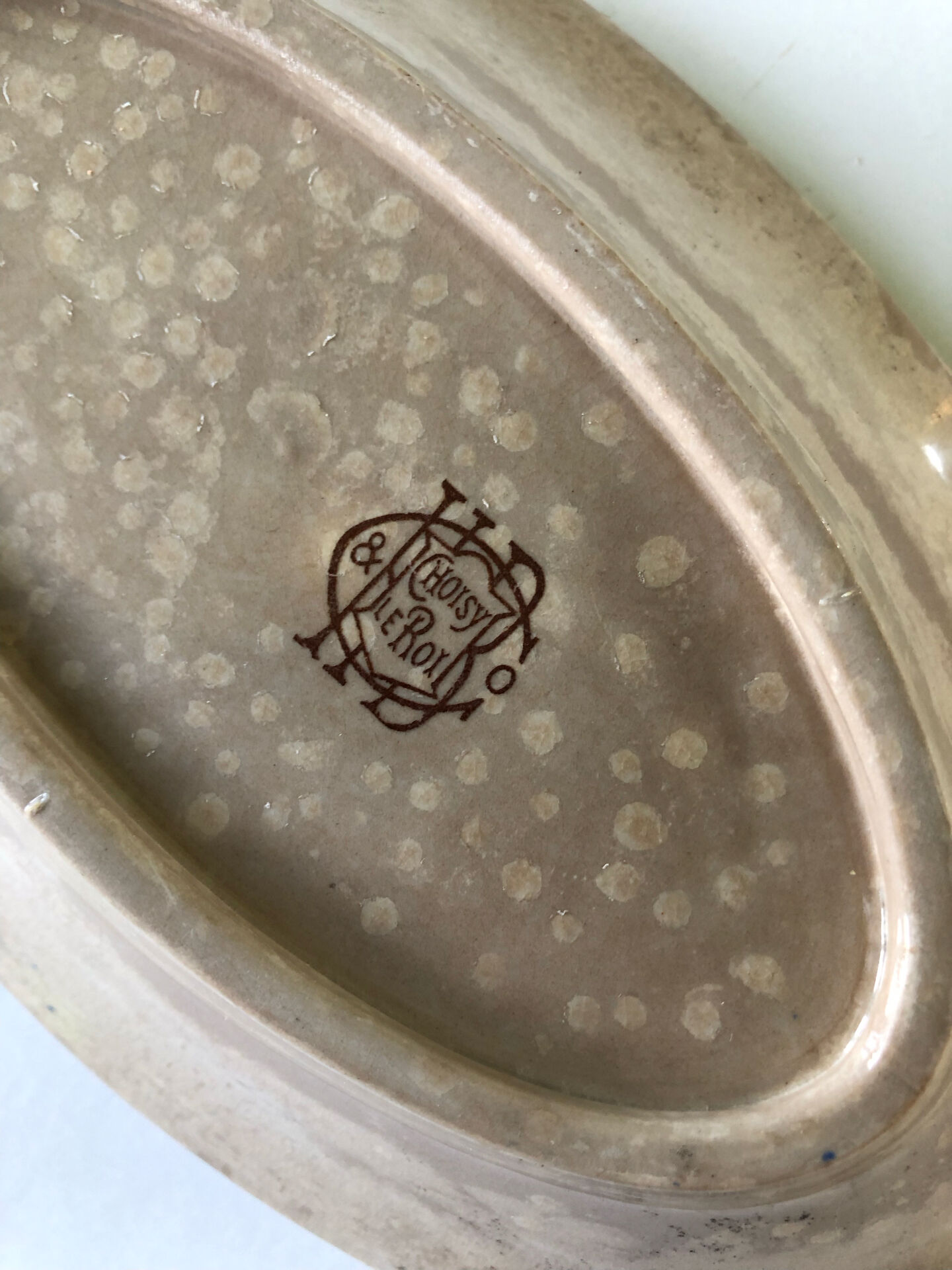 Small decorated dish