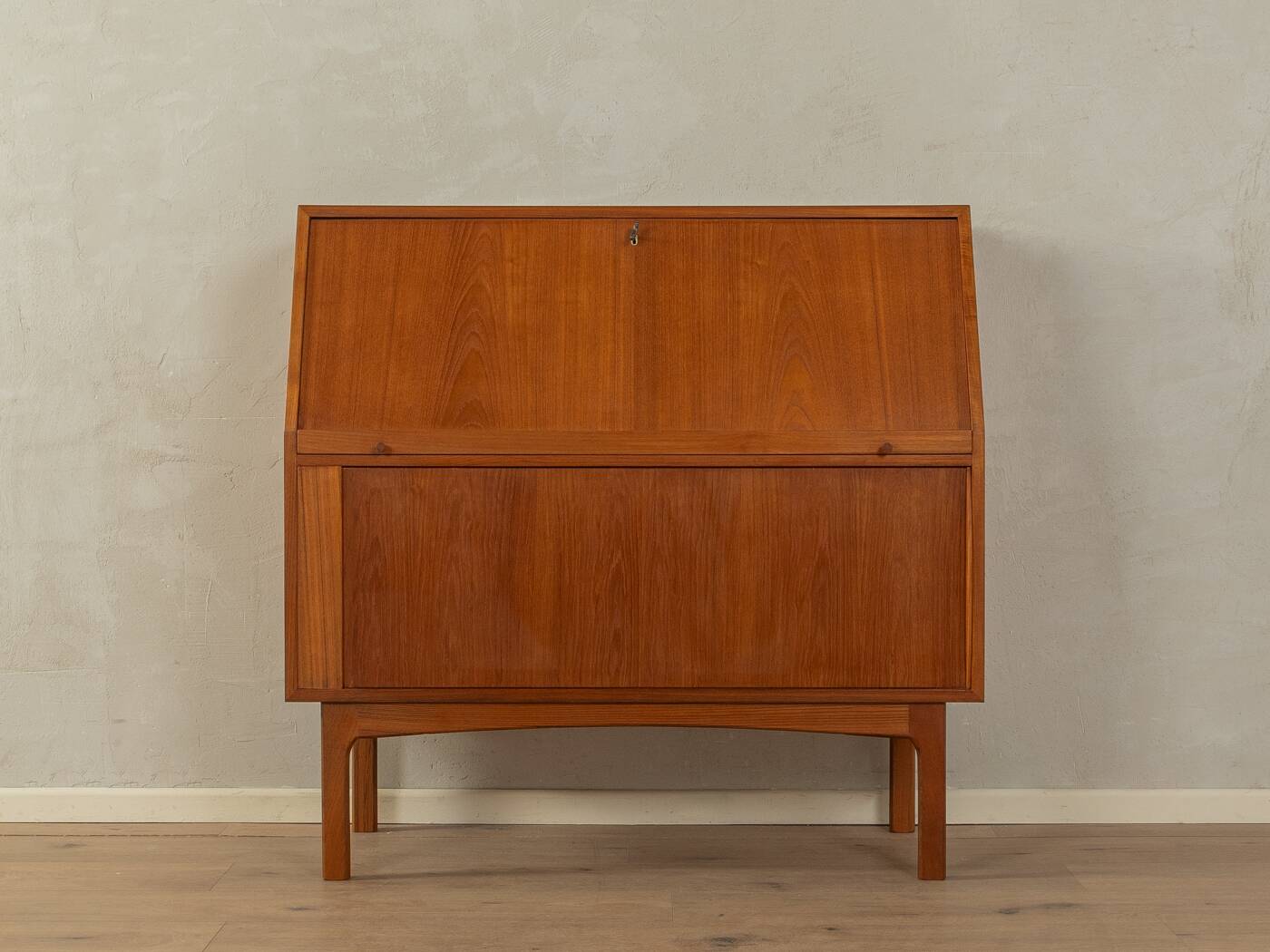 1960s Bureau, Bernhard Pedersen & Søn