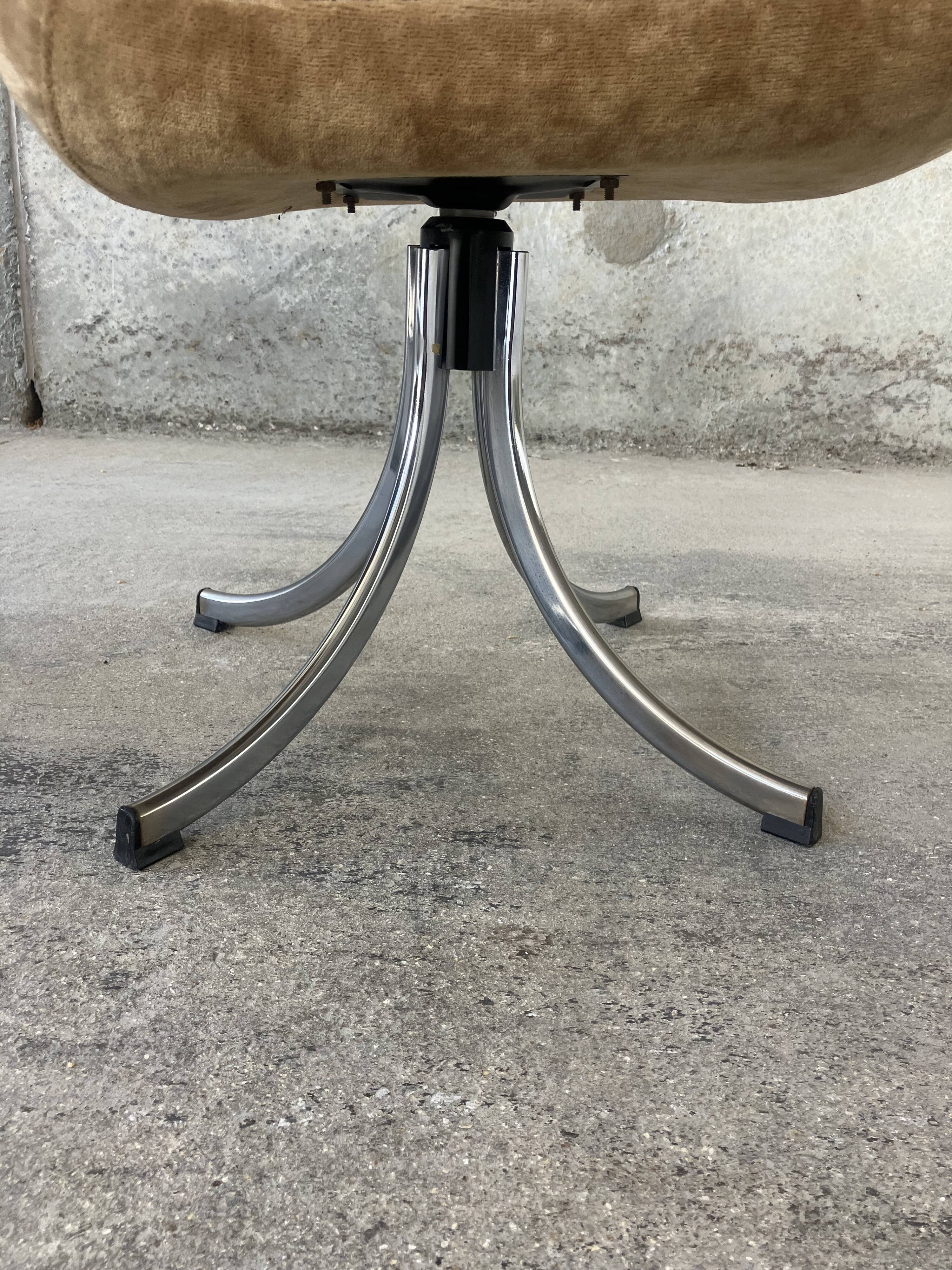pair of Gastone Rinaldi swivel chairs for RIMA, 1970s