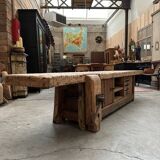 Huge workbench at the beginning of the 20th century transformed into a TV unit