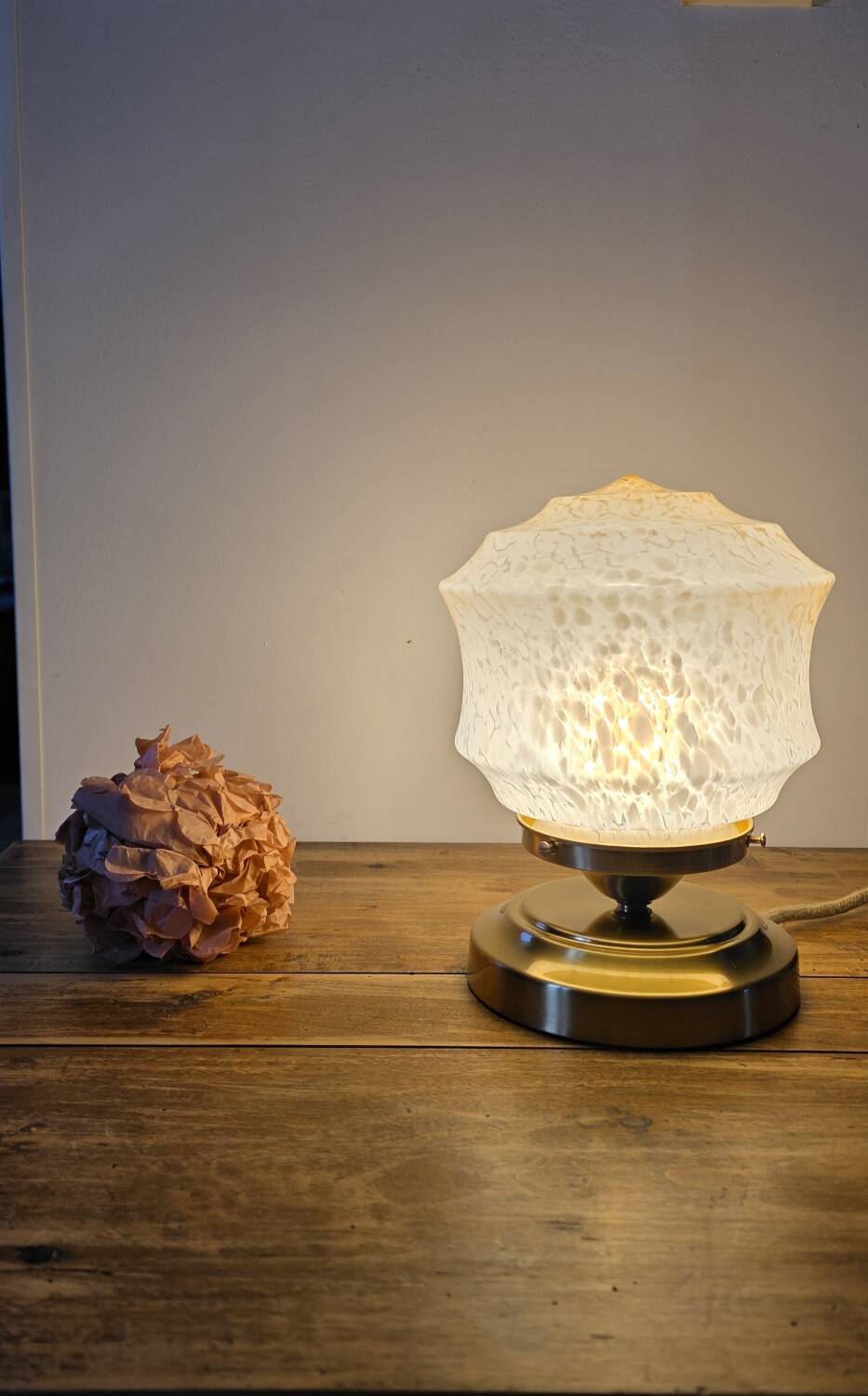 Clichy pink glass lamp