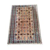 Antique hand-knotted carpet 185x123cm