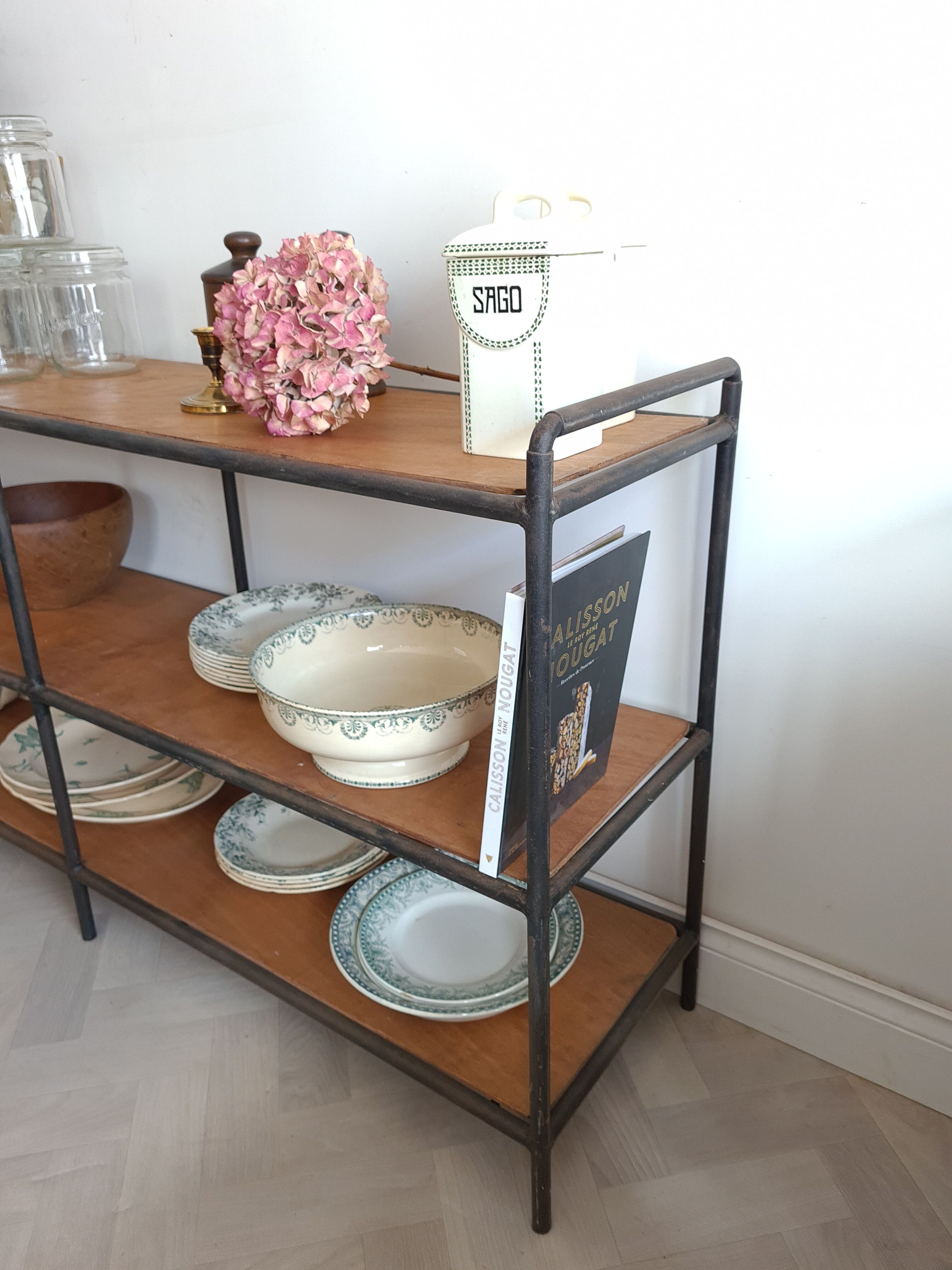 Furniture by trade / florist's floor