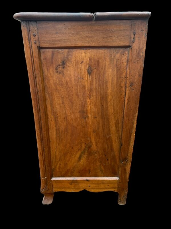 Buffet provençal en merisier style Louis XV 19e