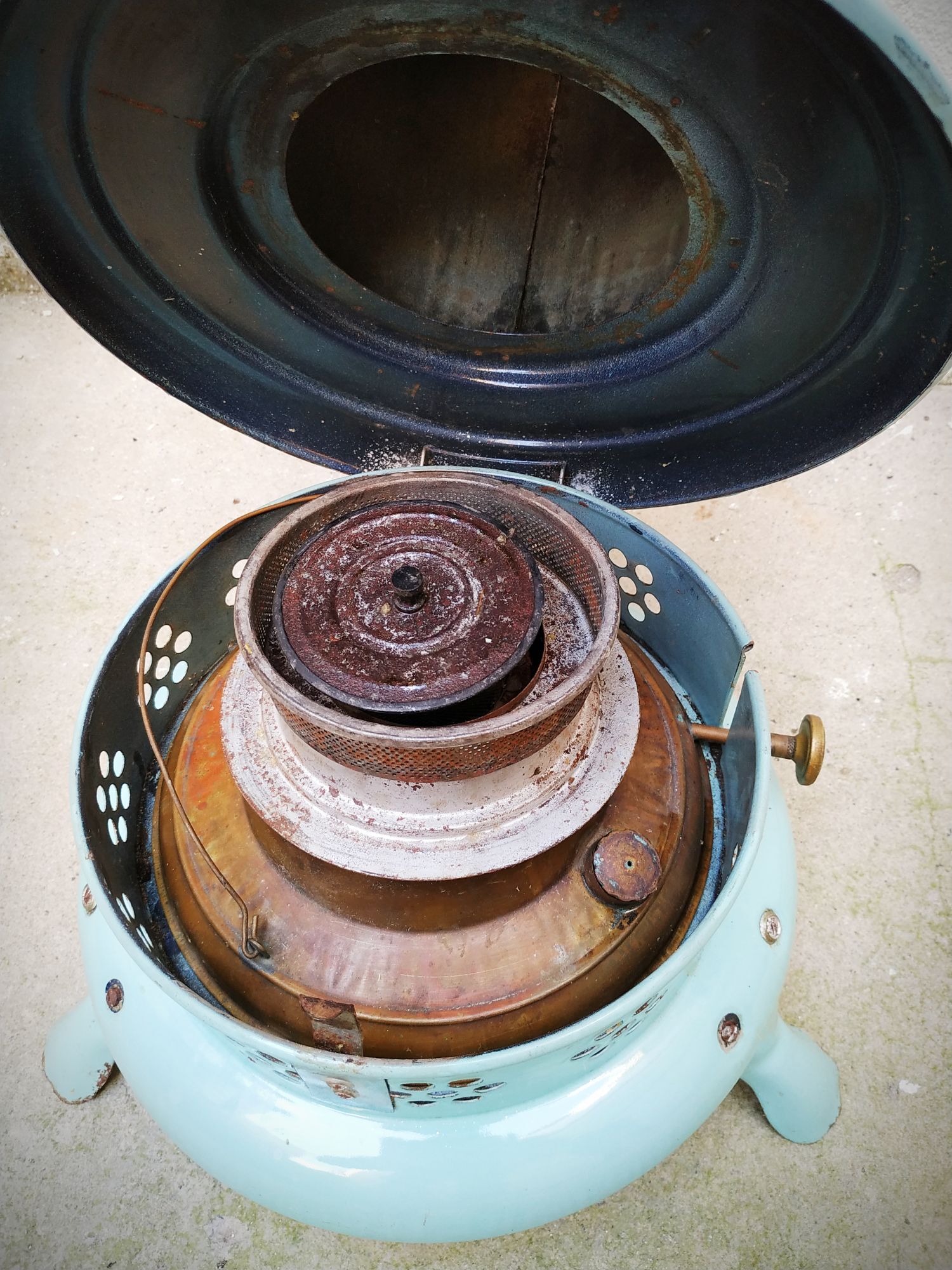 Oil stove "French" 1950's