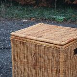 Wicker chest