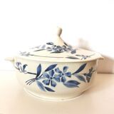 Creil and Montereau ceramic soup tureen with blue flower pattern