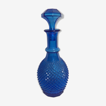 Carafe en verre moulé bleu forme géométrique + bouchon