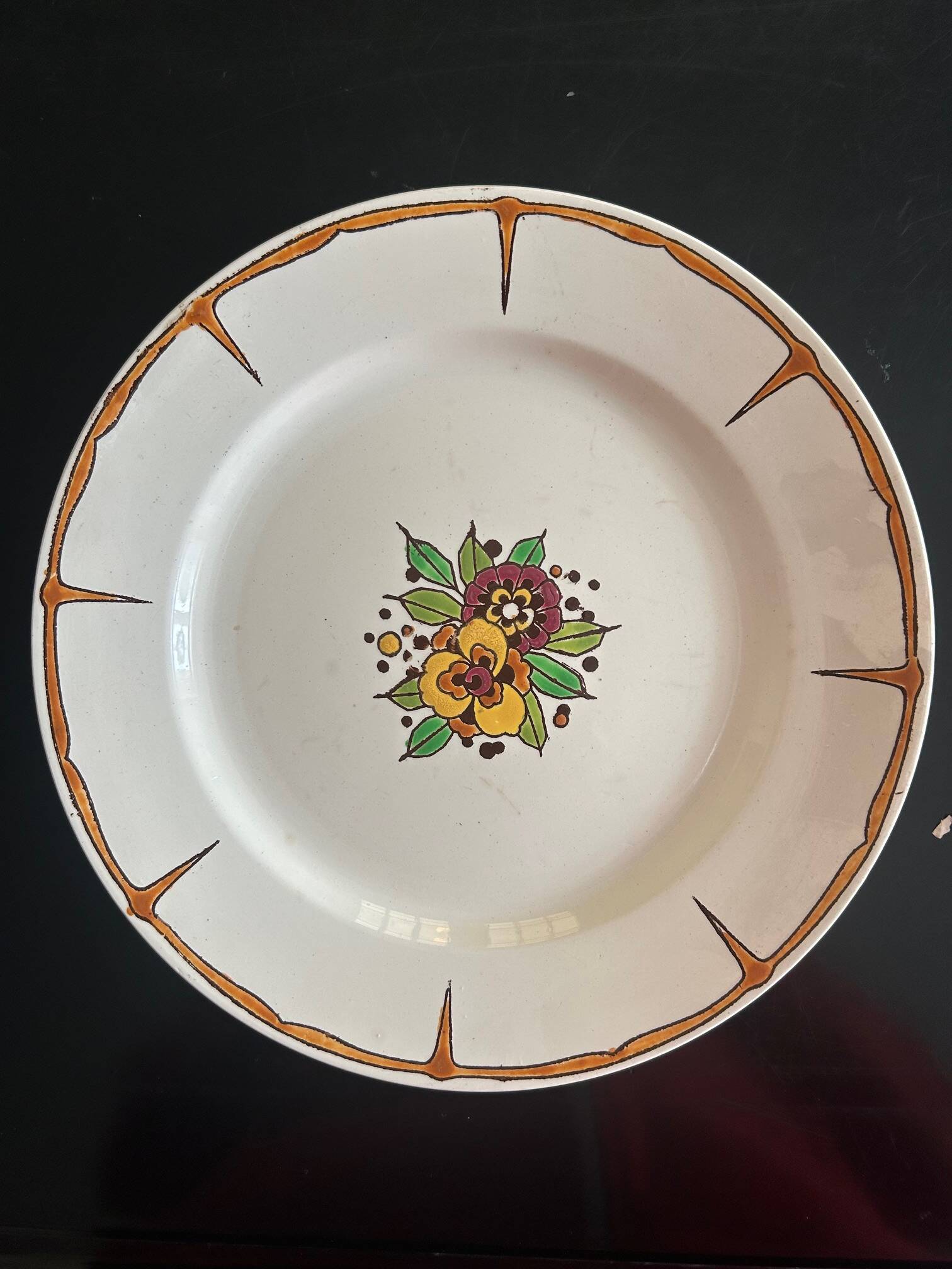 Set of art deco dishes boch fréres la louviére