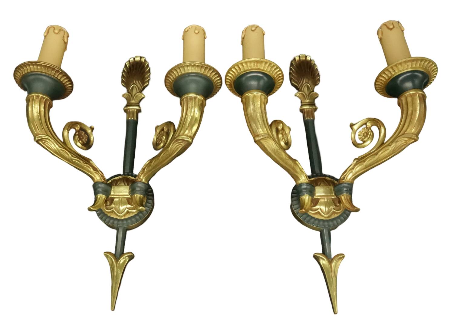 Pair of large Restoration style wall sconces from Lucien GAU - bronze