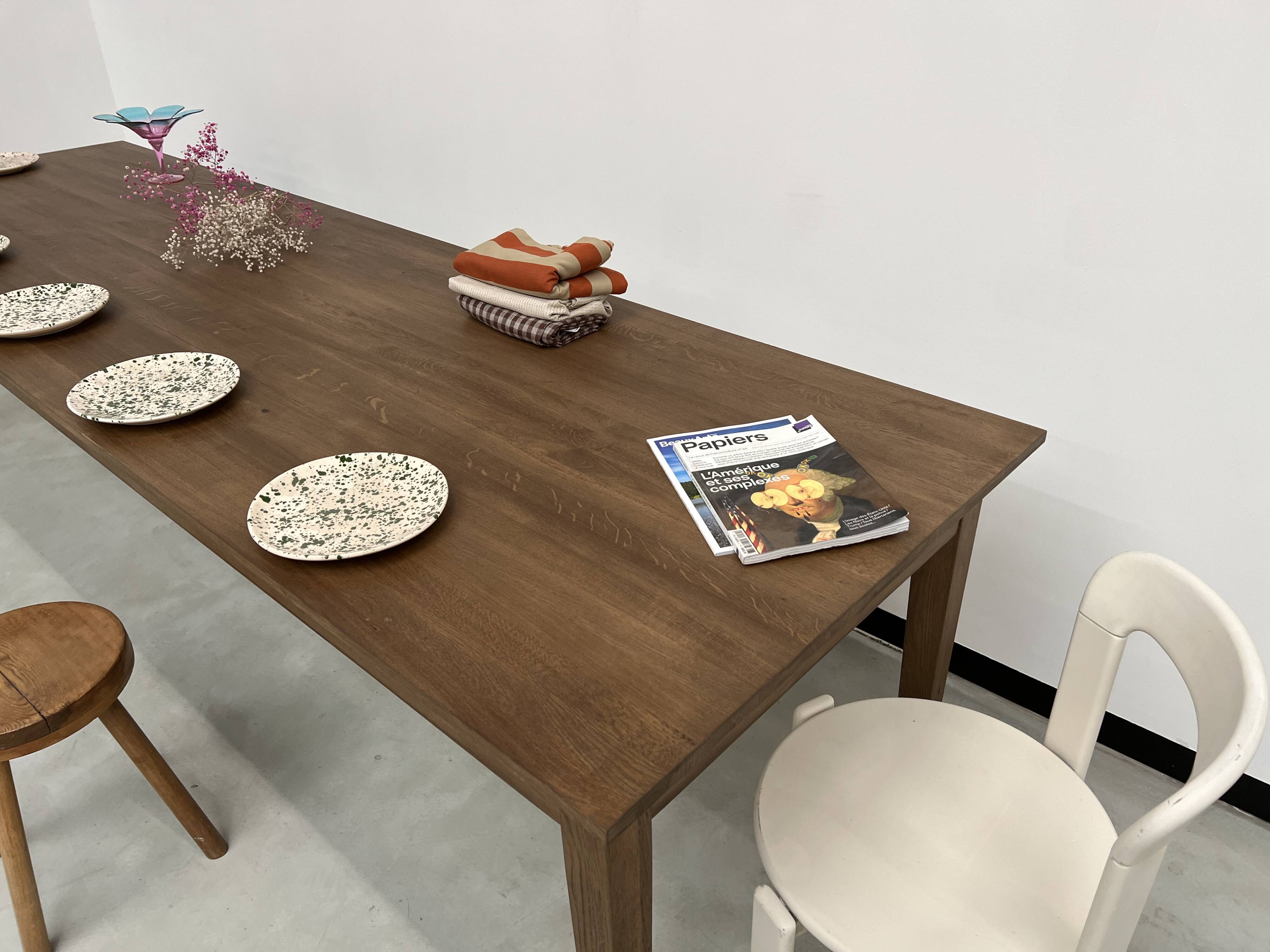 "Dark Brown" farmhouse table in solid oak, 300 x 90 cm