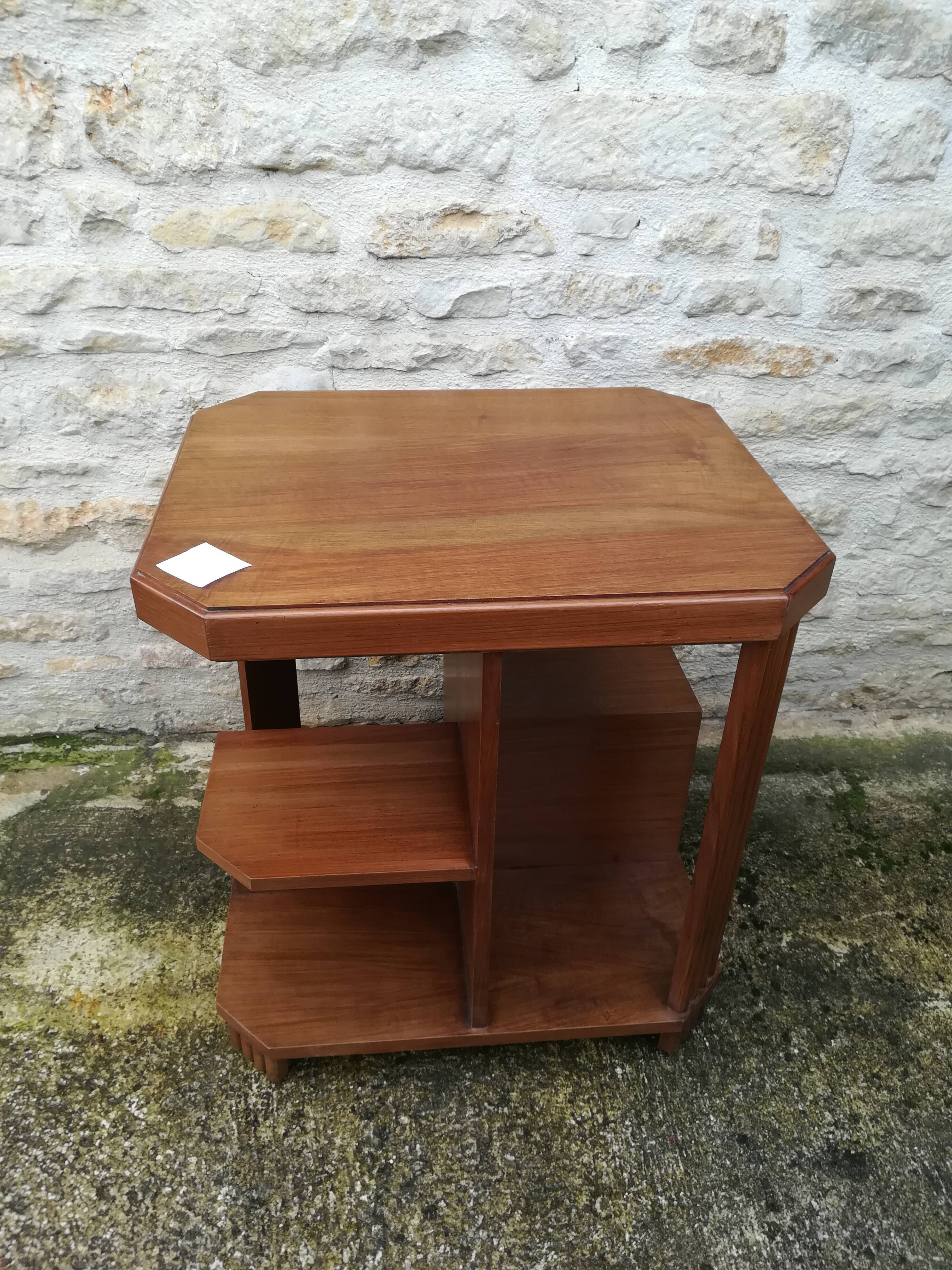 Table service art deco table in walnut