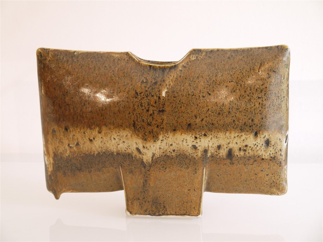 Ceramic vase from Montserrat Torrents