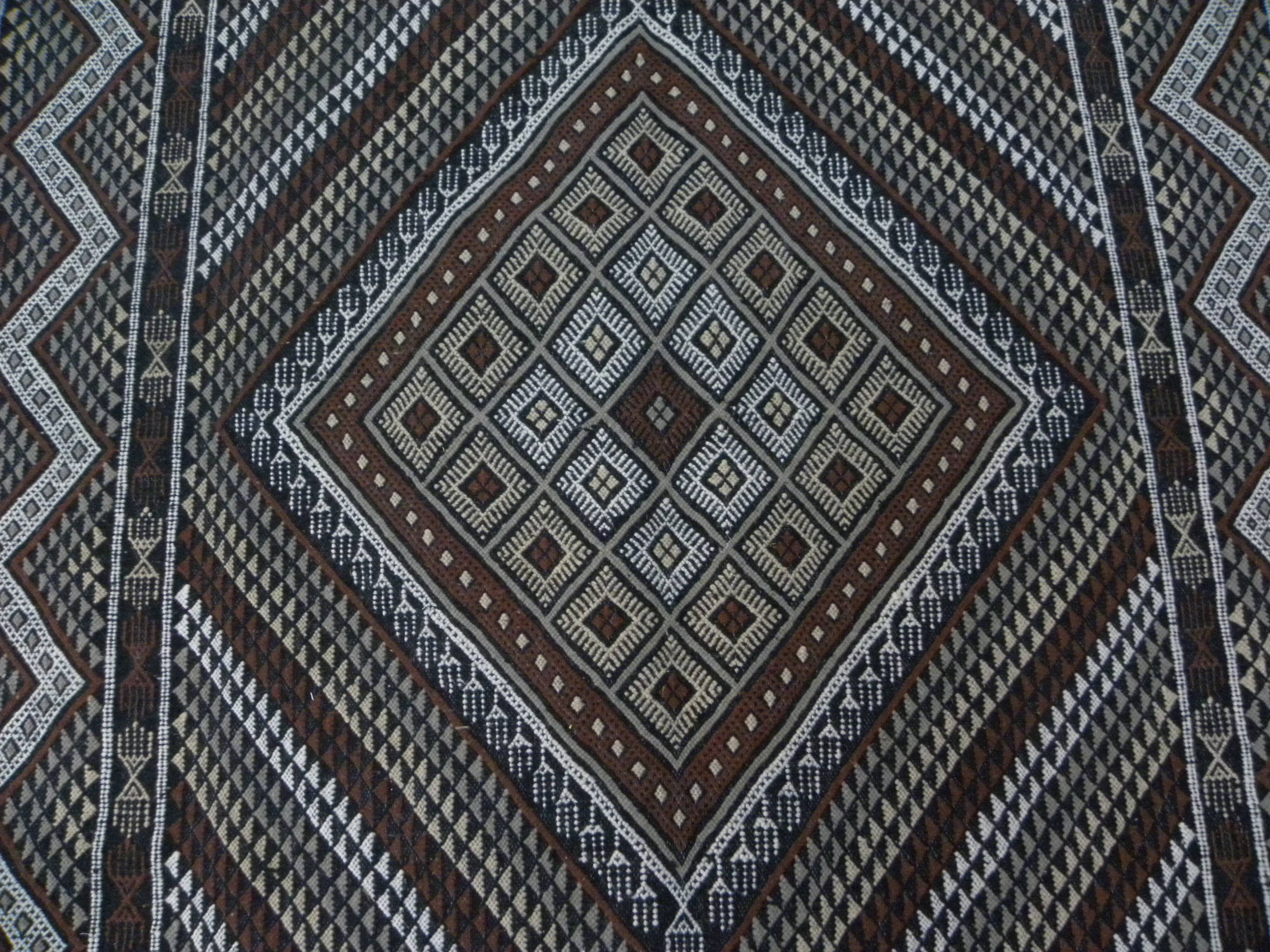 Vintage Berber Carpet Black and Beige Authentic Design Chic Ethnic Style