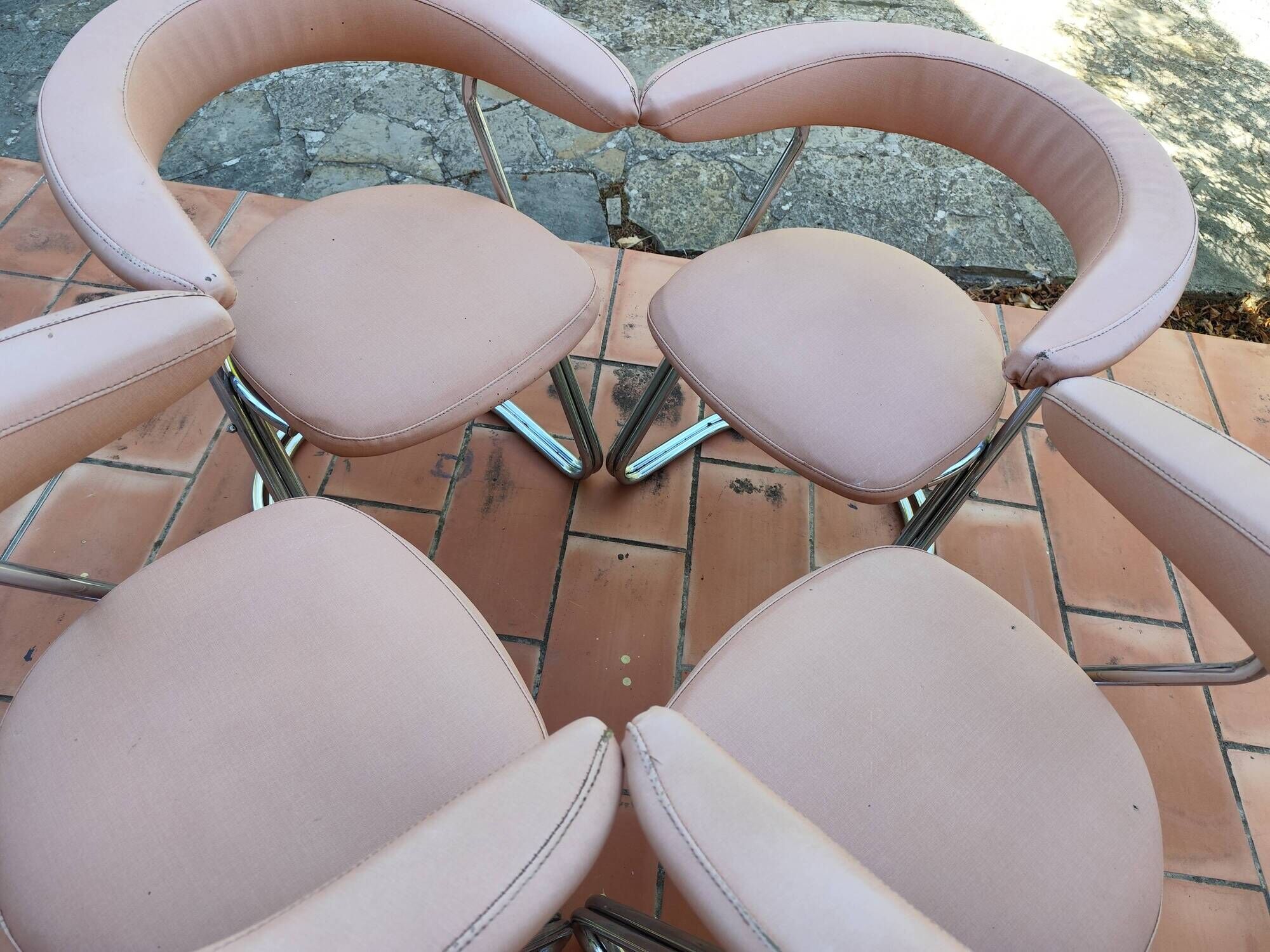 Set of 4 Modernist Swiss Zug Victori Dining Room Armchairs