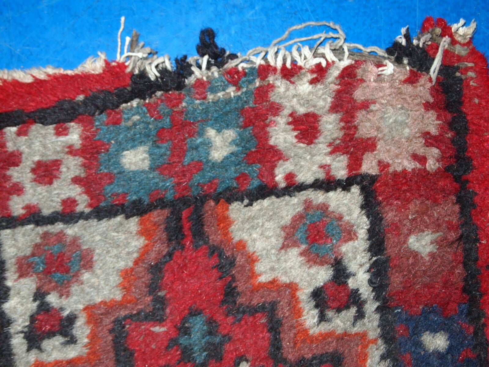 Tapis Vintage Hamadan en Laine, Années 1960, Élégance Authentique