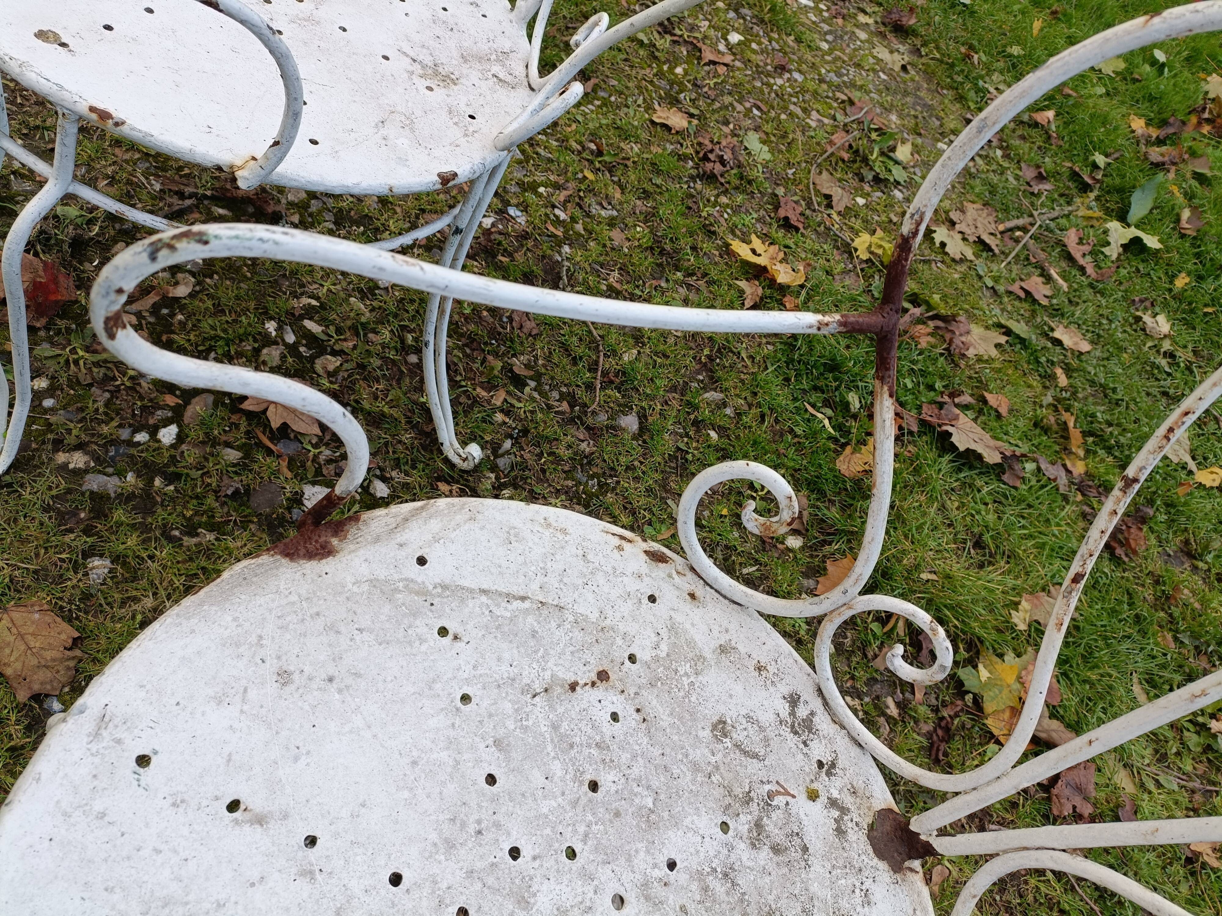 Paire de fauteuils de jardin anciens fer plein métal