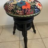 Piano stool