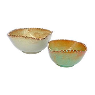 Set of 2 vintage ceramic bowls with ribbed edge, Dutch ceramics