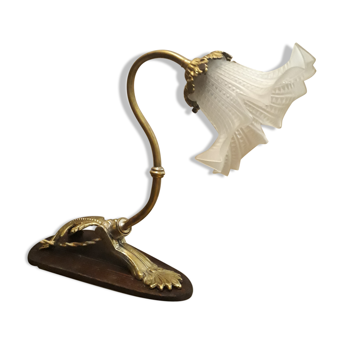 pretty little office lamp art nouveau bronze and brass, wood, electricity CE 35x30