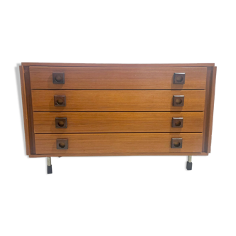 Mid century modern chest of drawers with square handles
