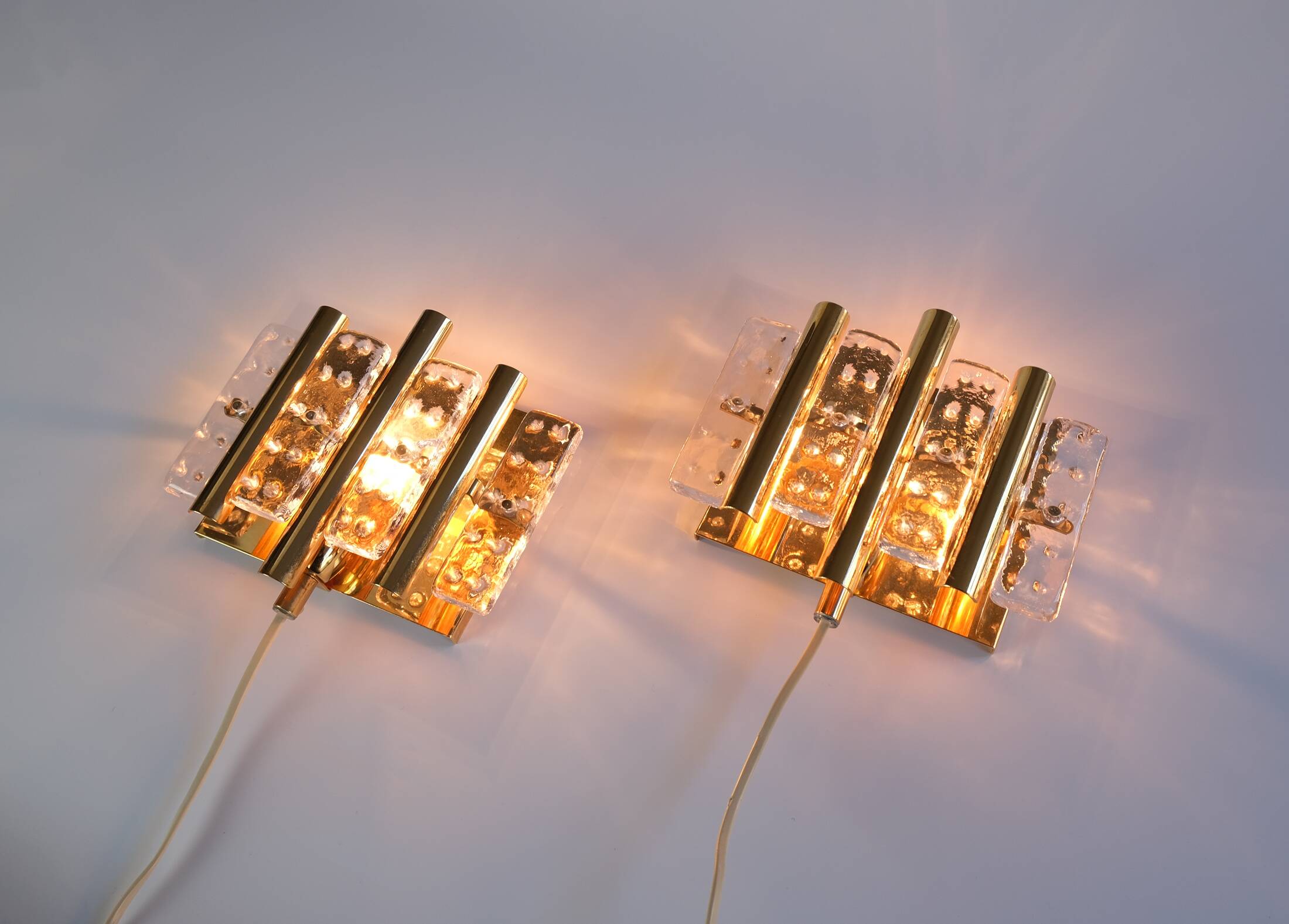 Paire d'appliques murales Carl Fagerlund du milieu du siècle pour Orrefors, Suède, vers 1960