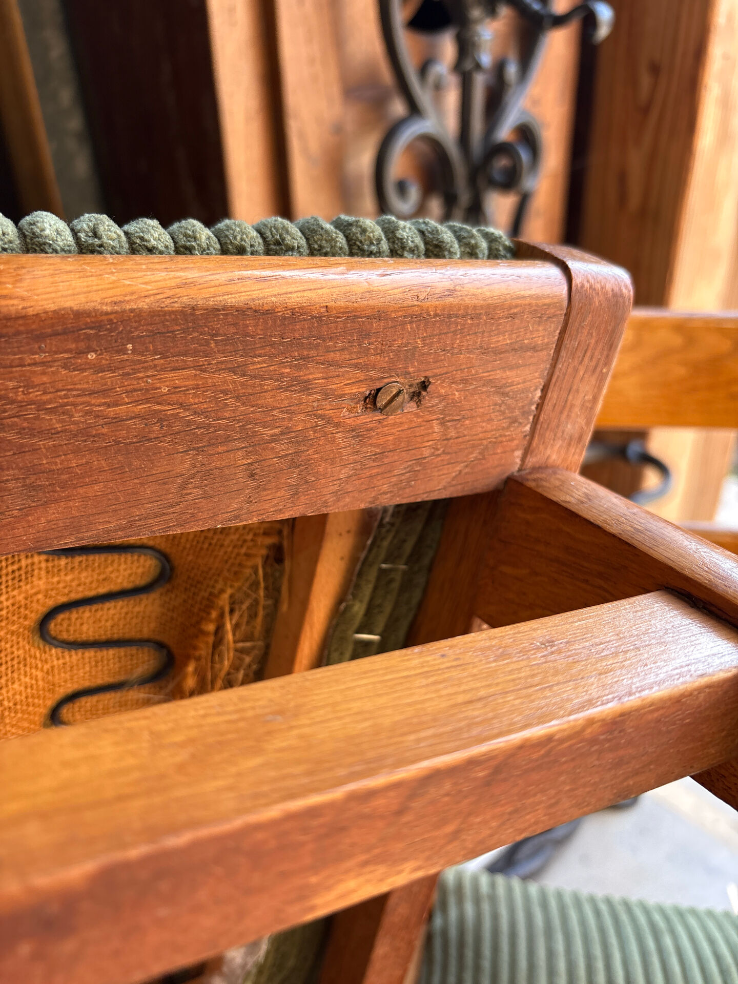 Set of 4 vintage chairs in wood and corduroy – 1950s/60s
