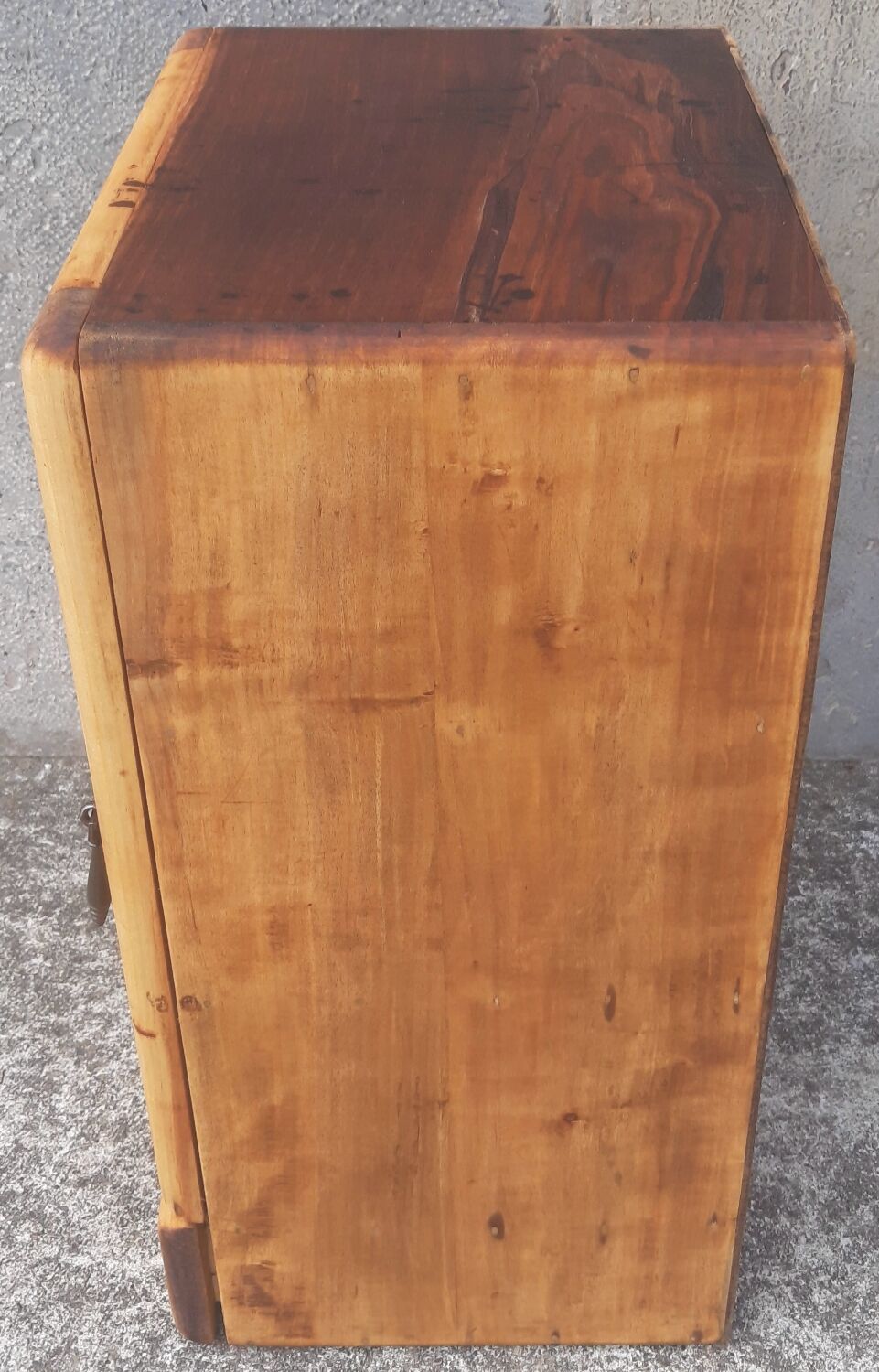 Medicine cabinet 50s