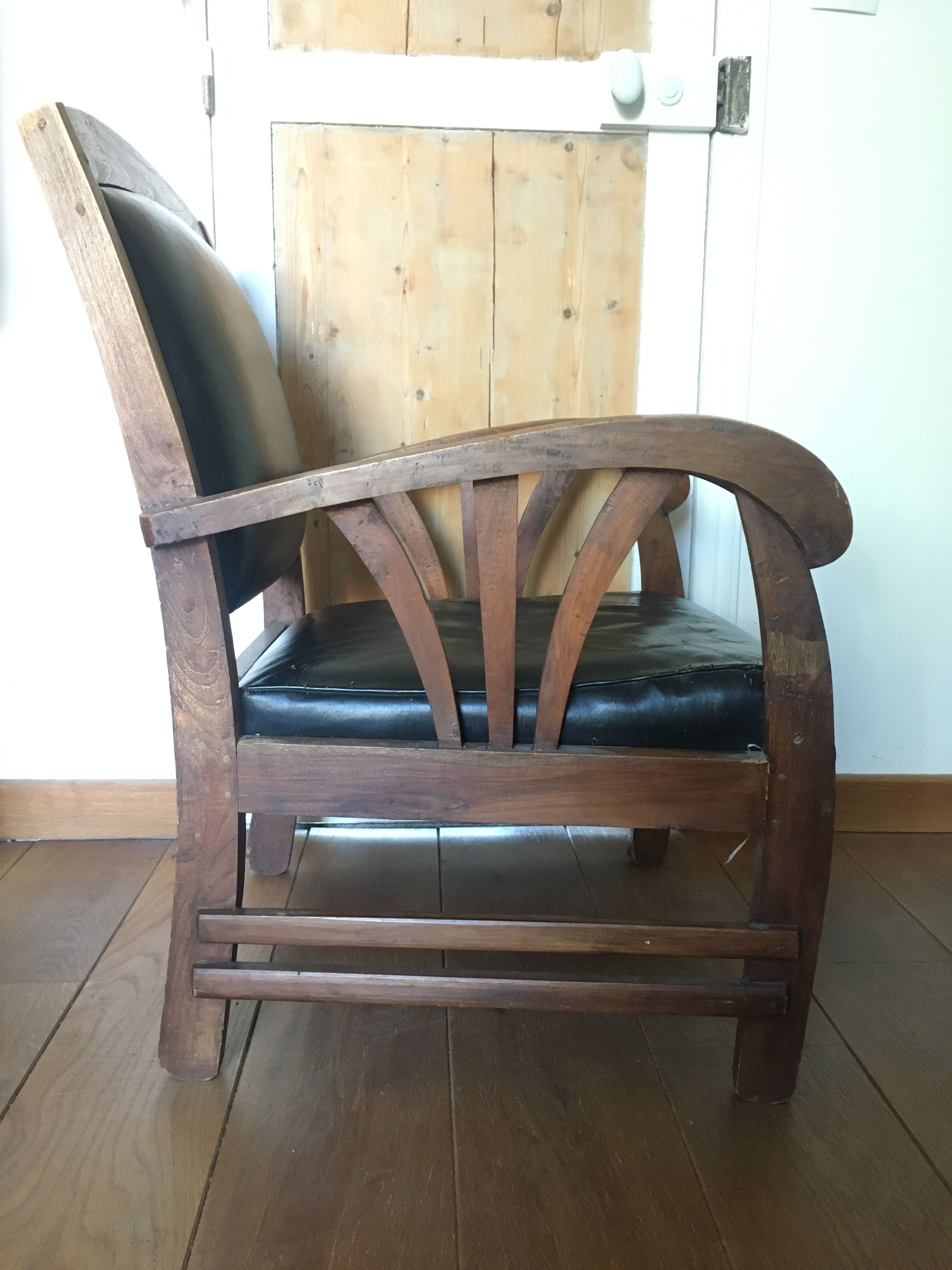 Leather and wood armchair 50