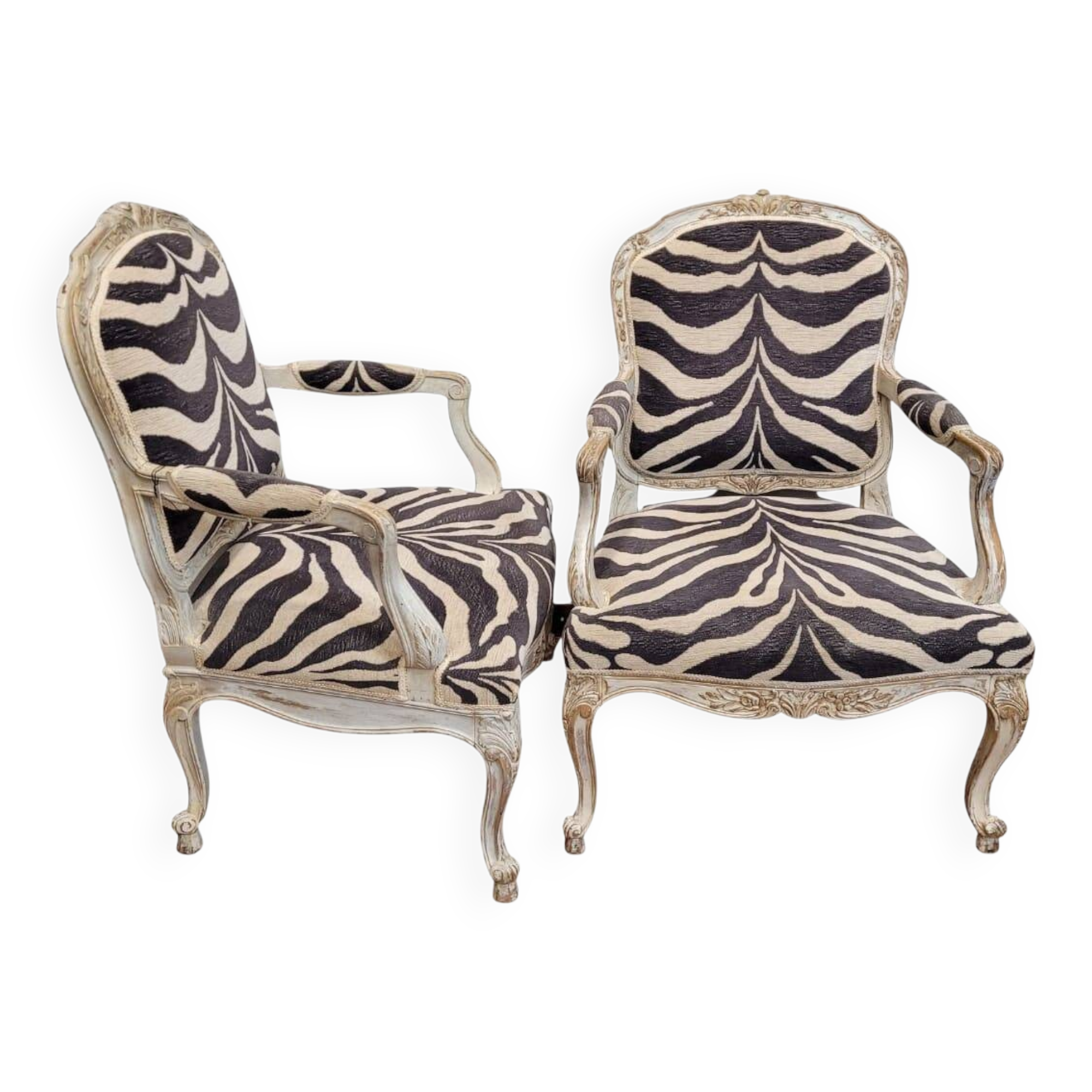 Pair of armchairs, carved and polychrome wood, printed zebra tapestry, Louis XV, circa 1790 – France