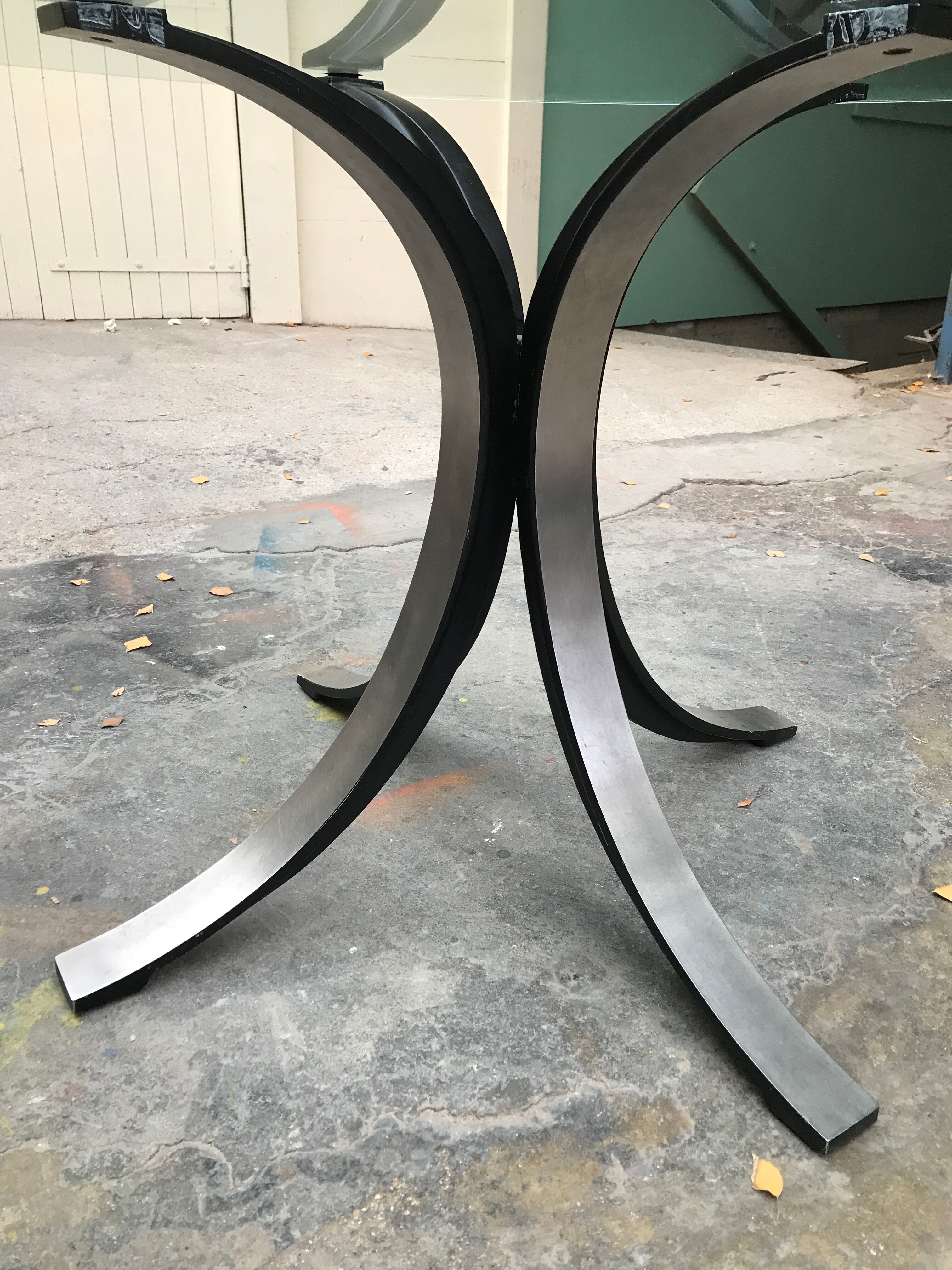 Dining table by Osvaldo Borsani