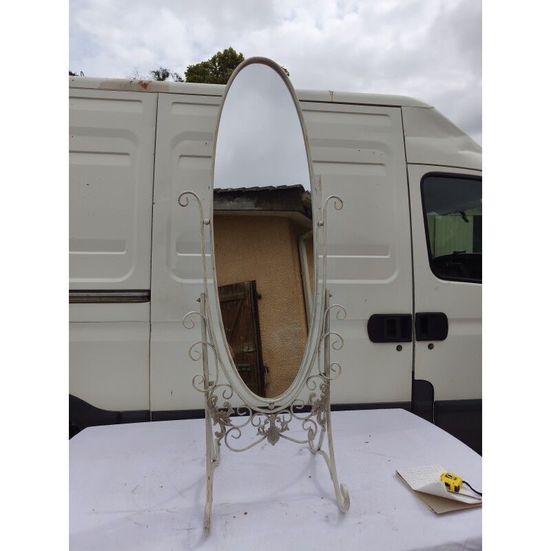 Full-length mirror in metal
