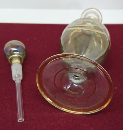 Vial / perfume bottle in tinted and cut glass golden border
