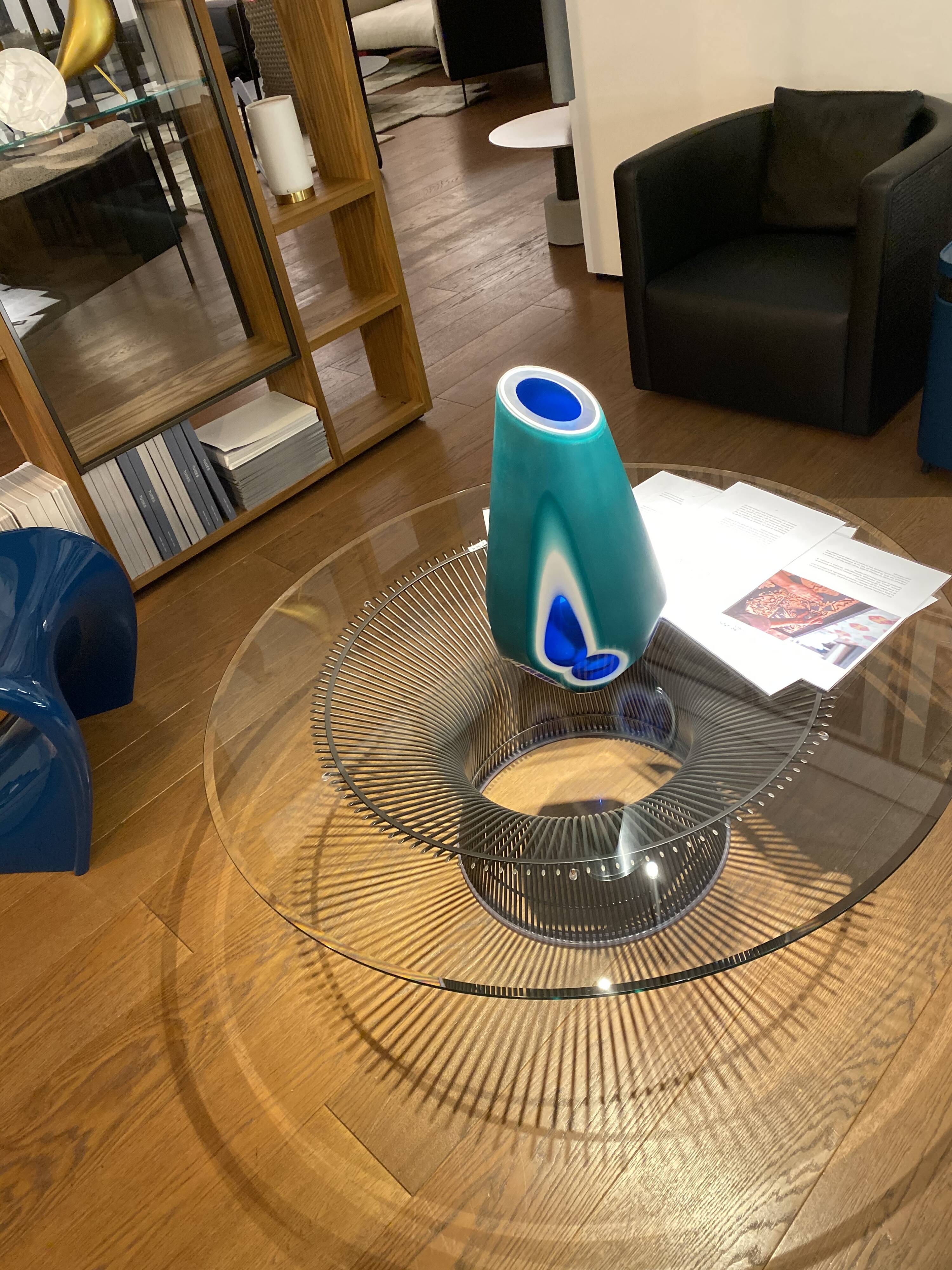 "PLATNER" table designed by Warren Platner in 1962, bronze structure / glass top