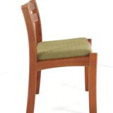 6 chaises dans le goût de Dyrlund 'Sentved'