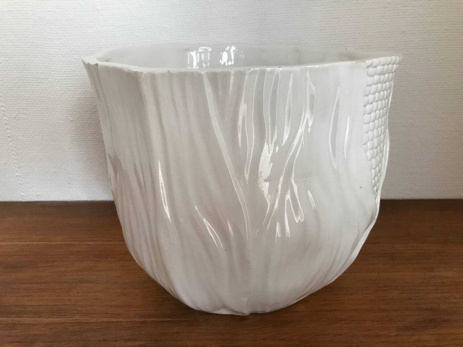 Bassano slip pot cover