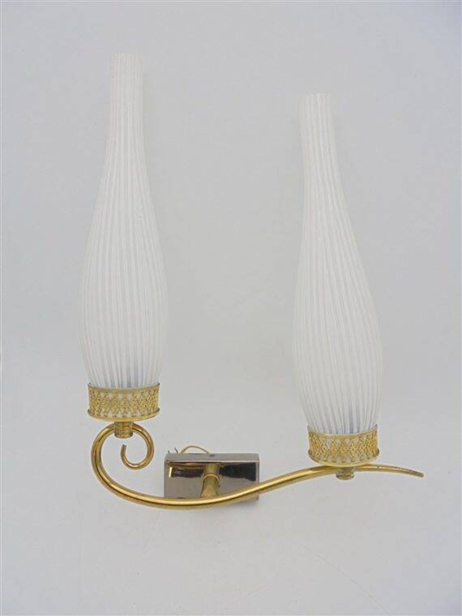 Pair of wall sconces