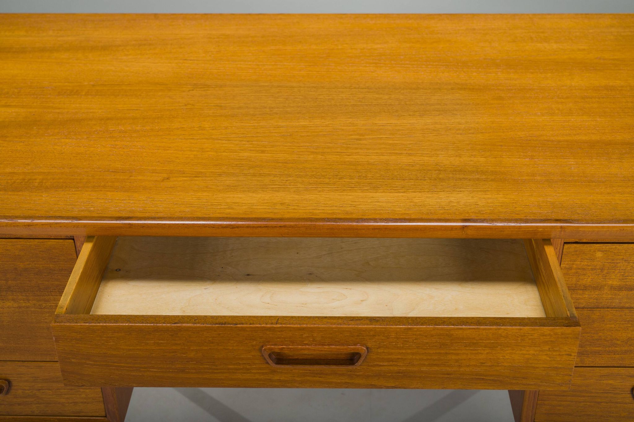 Bureau danois en teck, 1960