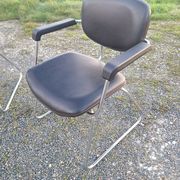 Pair of Unimob Lingua 97 armchairs