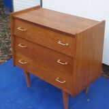 Vintage chest of drawers