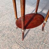 Pedestal table