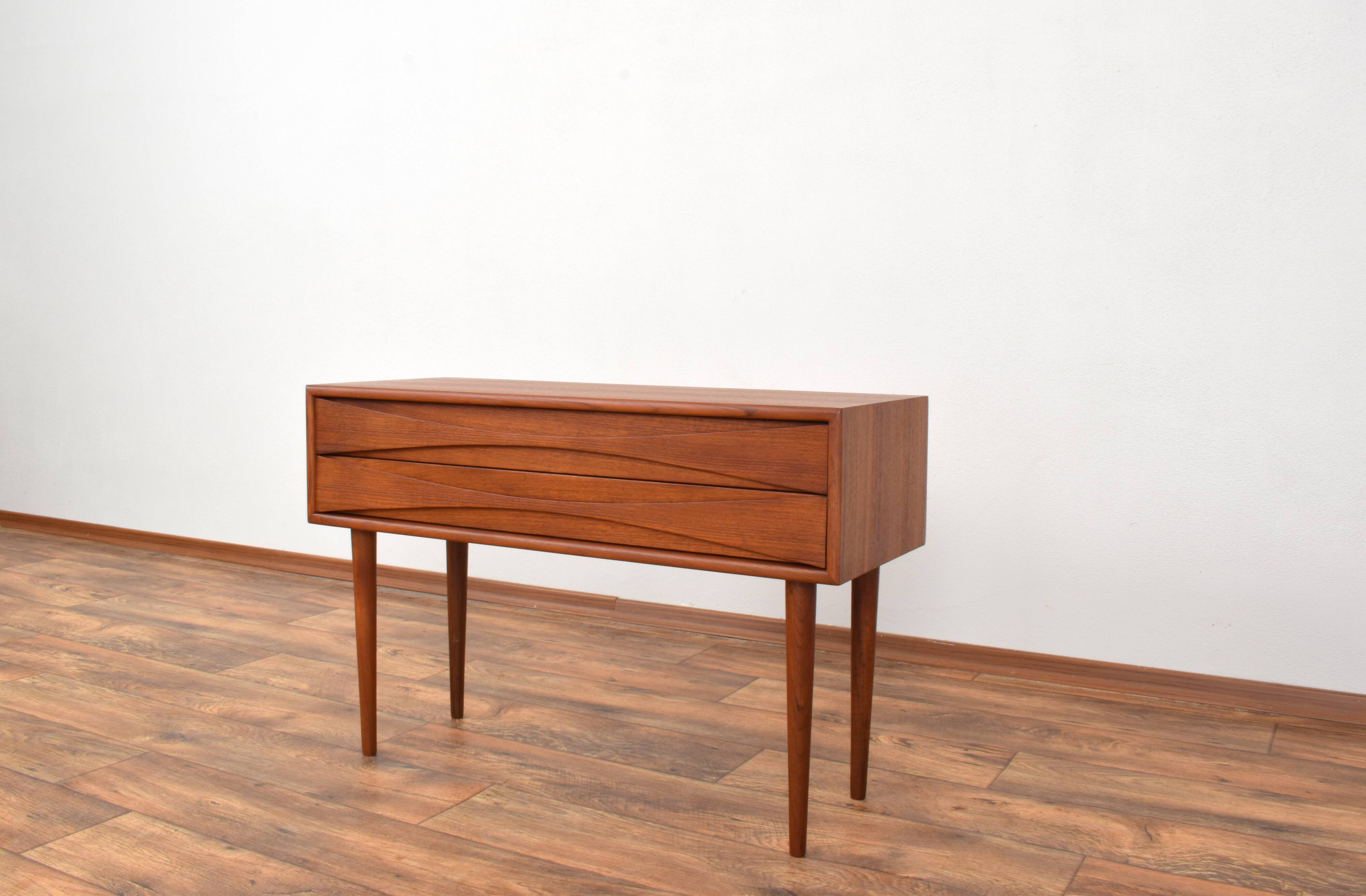 Mid-Century Teak Triennale Chest of Drawers by Arne Vodder for Sibast, 1950s