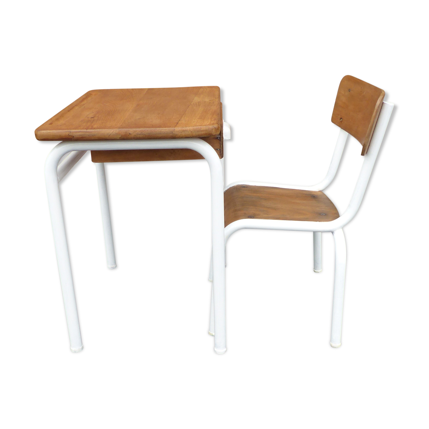 Desk and chair