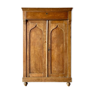 Armoire fin 19e en chêne massif