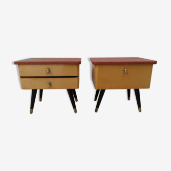 Pair de tables de chevet