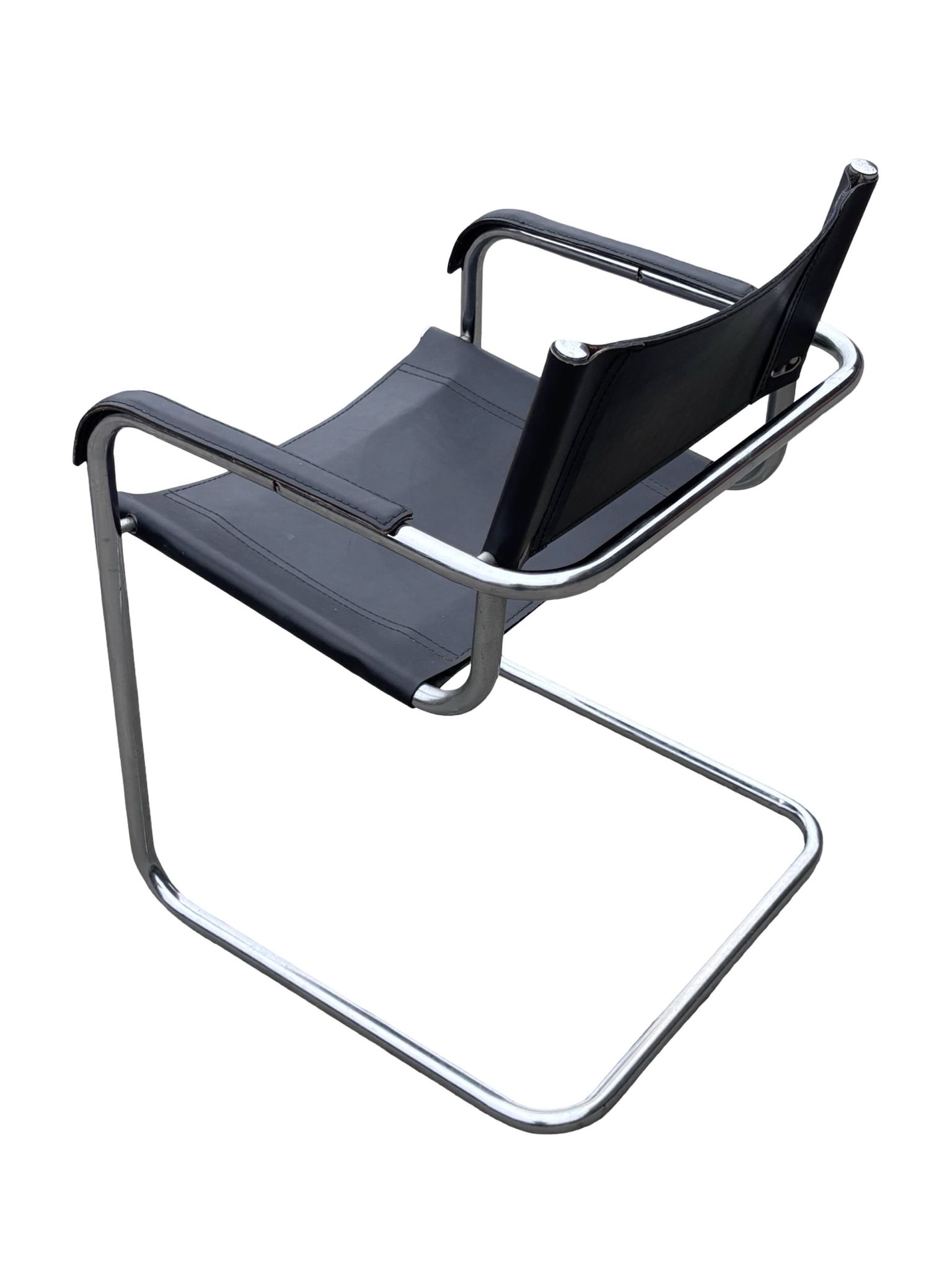 Set of 4 bauhaus cantilever chairs black leather and chrome design 80's