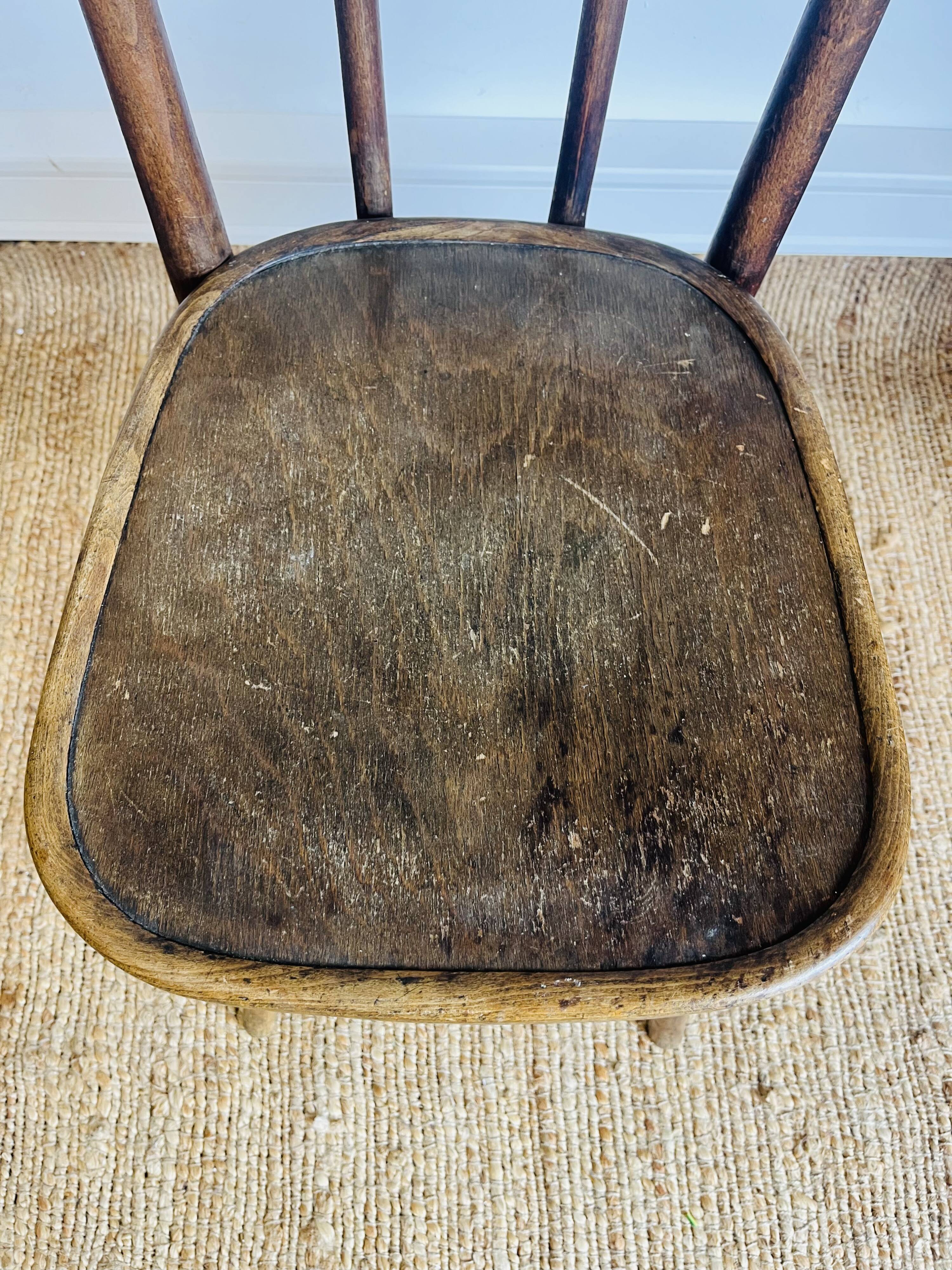 Antique bistro chair – J & J Kohn – curved wood