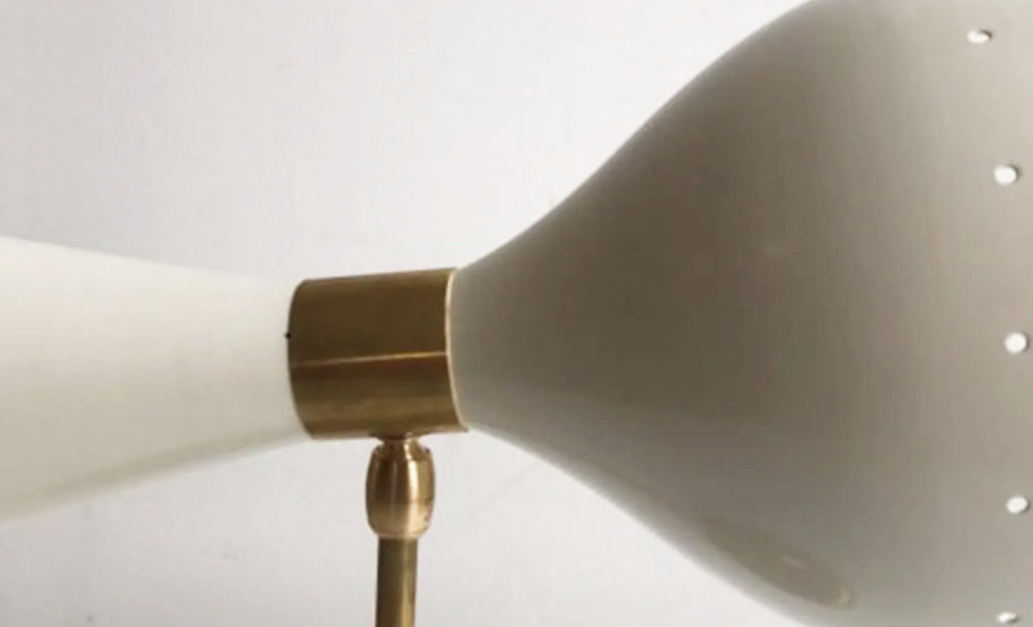 Articulable white moonlight wall lamp